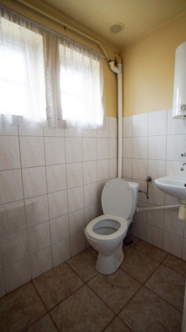 Obiekt Sprzedaż Opole Nowa Wieś Królewska 7